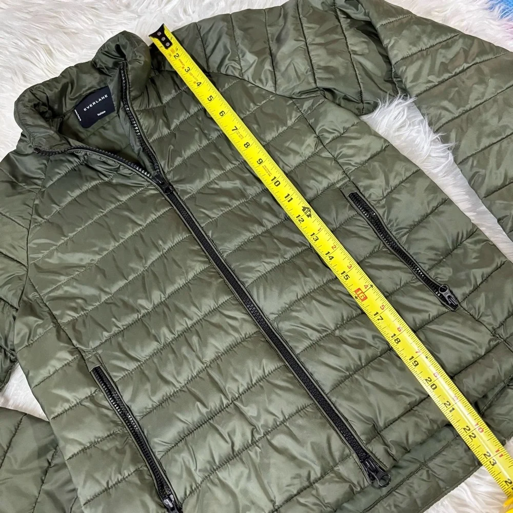 Everlane ReNew Lightweight Quilted Puffer Jacket Zip Up Army Green Packable XS